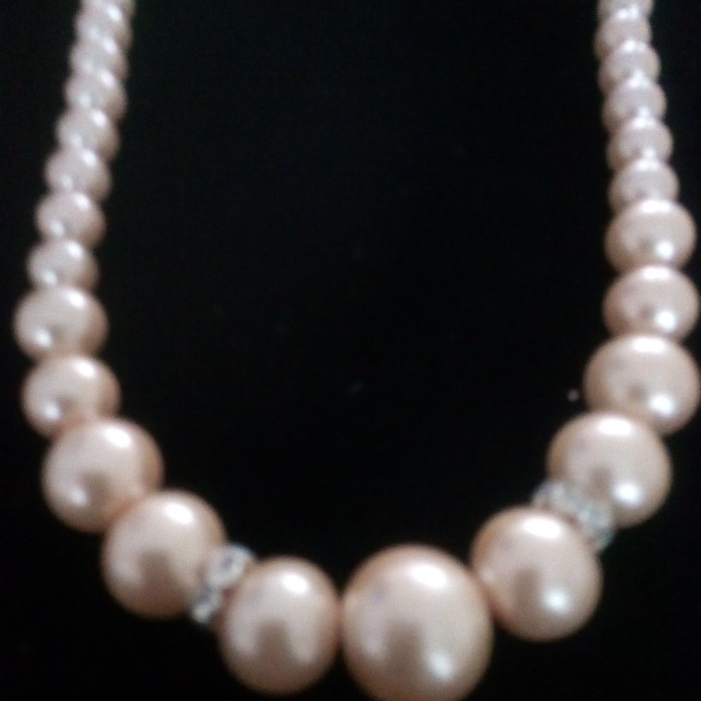 NECKLACE🎁 - Picture 2 of 5